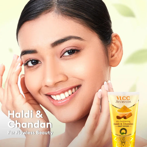 VLCC Ayurveda Skin Brightening Haldi & Chandan Face Wash